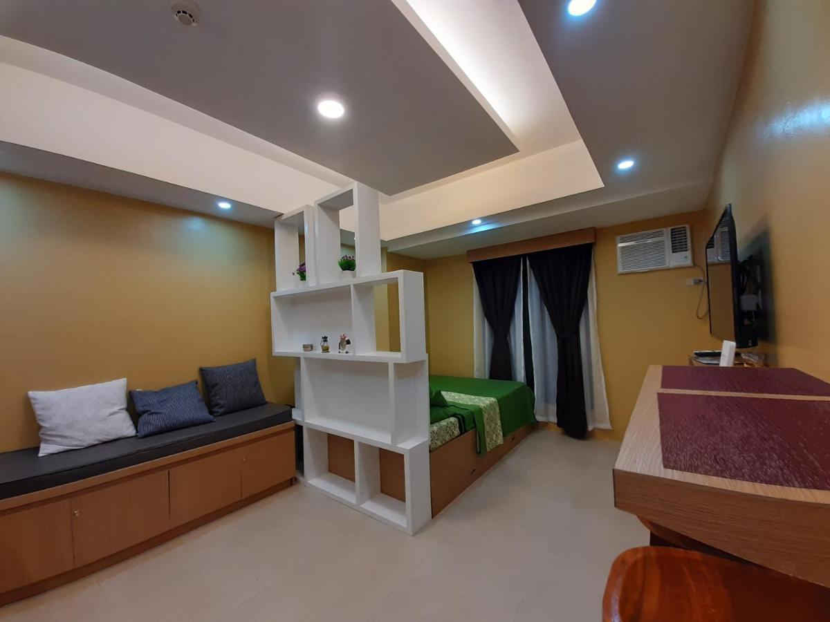 1Tagaytay Aparthotel Lipa City Eksteriør bilde